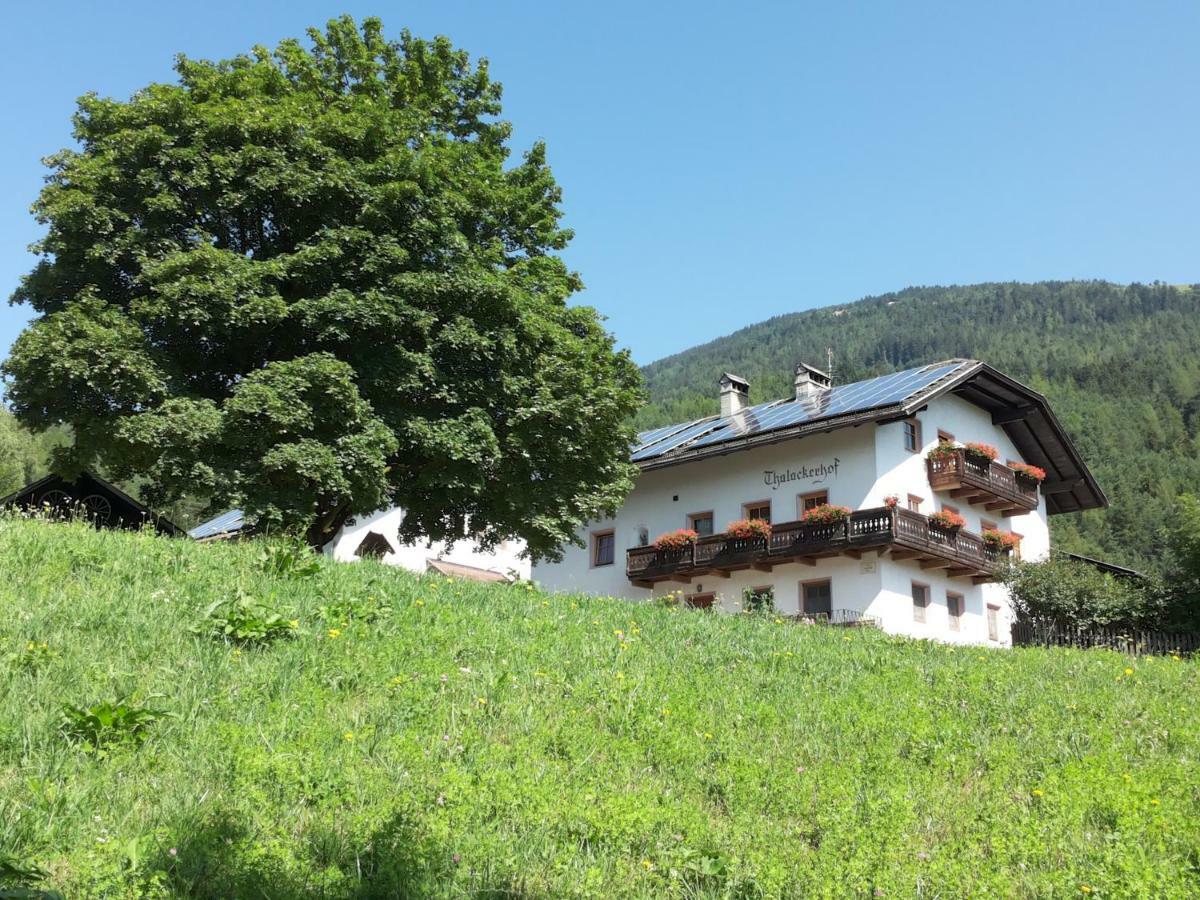 Gruppenhaus Thalackerhof ブルーニコ エクステリア 写真